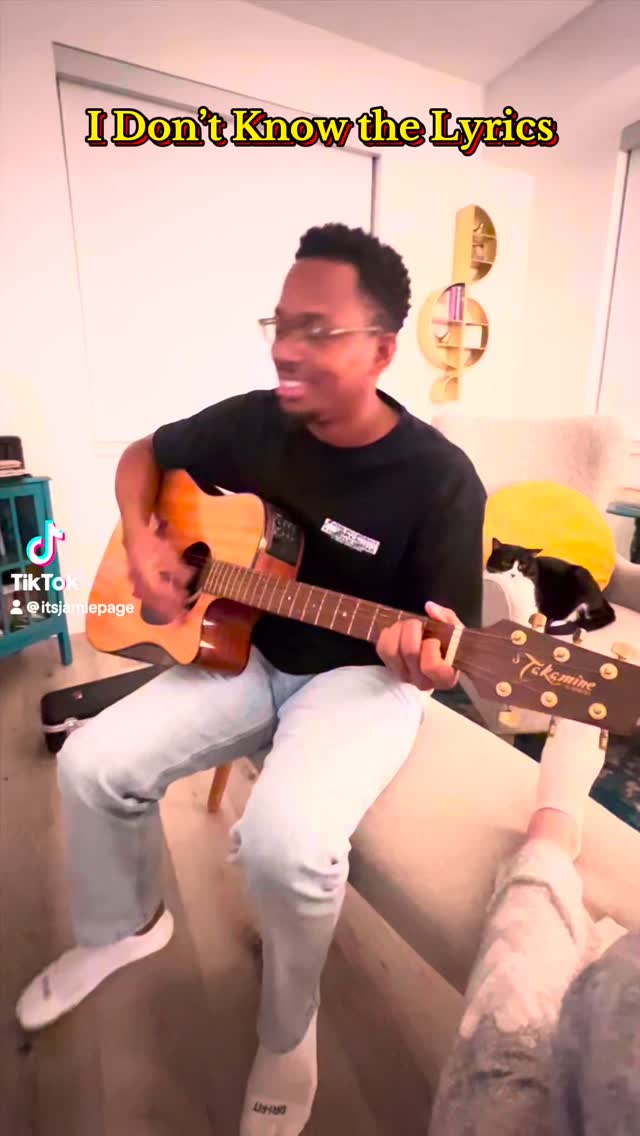 I should probably learn the lyrics…
.
.
.
@hootieofficial
#hootieandtheblowfish #onlywannabewithyou #dontknowthelyrics #alternativerock #90smusic #crackedrearview #acoustic #acousticguitar #singing