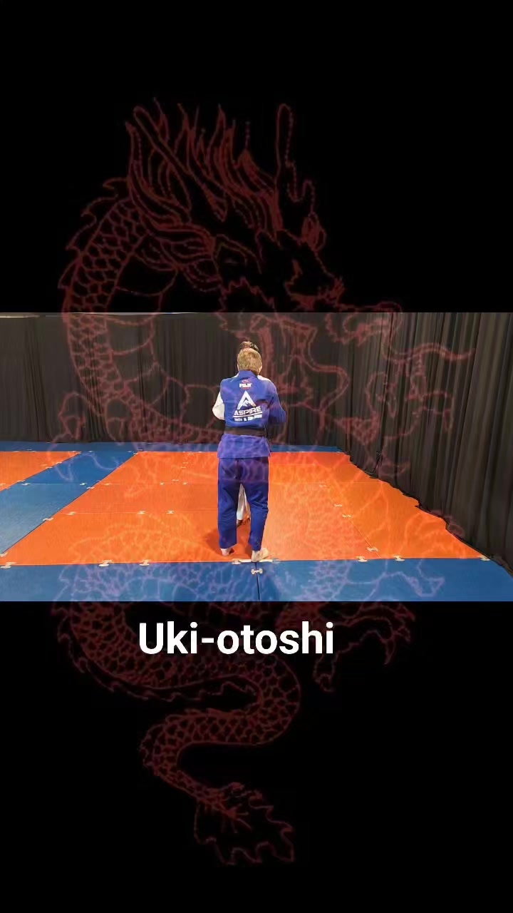 Learning uki-otoshi. Kata is cooperative Judo demonstration.
#judo #judotraining #kata #ukiotoshi