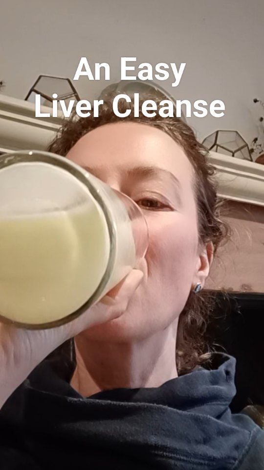 Why I love a morning LIVER FLUSH:
Sometimes I feel like i need a refresher when I wake in the morning...do you?
You know when you've been over doing it, or not looking after yourself?
Perhaps the immune system isn't fighting off those bugs too well.
Perhaps I'm preparing for a big party or holiday. (I can wish!)
Or sometimes, my hormones may feel out of whack (tired, irritable, groggy, sore breasts, heavier flow)...
All of the above may benefit from this quick liver cleanse.
As a morning "hack" this can really help drive the liver's detoxification pathways. Throughout the same day, I consume my usual 2L water, and aim to reduce /remove stimulants - caffeine and alcohol, dark chocolate (SO hard for me!!), refined carbohydrates and sugars.
I also use it as a reminder to ensure a good fistful of protein and veggies incorporated into my 3 meals...
Sounds a lot right? BUT:
A) It's just a week and I know I'll feel better afterwards...
B) If I'm feeling groggy/cold symptoms on this after a day or so, it can mean the cleansing process is happening so a good motivator to keep at it...
C) Whilst 7-10 days is a great duration on this, even a couple of days can be better than nothing and make me feel good.
I also love Dr Stuart's liver detox tea - bitter and totally addictive. Very much a love or hate one though 😁😂
Do you have a liver supporting hack?
-----------------
**Note on olive oil - If you have no gall bladder or struggle with fat digestion (urgency/loose, streaky loo after fatty meals), remove the OLIVE OIL...the lemon, ginger and garlic will still help...
**Note on Garlic - if you struggle with upper digestive issues (bloating, pain) or if you know you struggle with alliums, remove the garlic. The ginger, lemon and olive oil will still help...
#livercleanse #liversupport #morningliverhelp