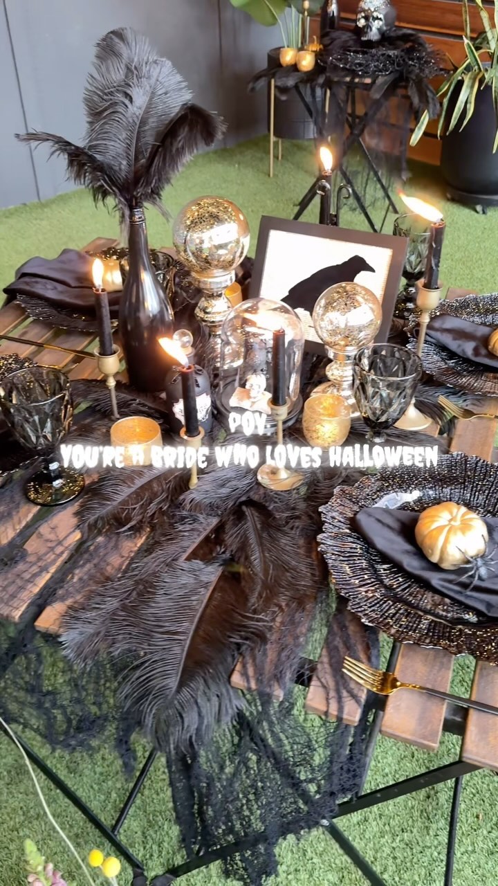 Calling all spooky brides! 👻 ✨ Embrace the Enchantment of October with a Halloween-themed wedding that’s to die for! 💀 🖤 Let your love story cast a spell this season! 🧪 🧙🏻♀️ #happilyeverhaunted
——
Planner @paperjewelsevents
Rentals @aprboutiqueevent
Photographer @cassidyophotos
Content Creator @everlastingbytes
Bar @snakeoilcocktail
Catering @macdaddycoronado
Desserts @cabetospops
Photobooth @weddingentphotobooths
DJ @metricsystementertainment
Hosted by @ringmasters.sd @julepvenue
——
#halloweenwedding #octoberweddings #fallwedding #weddingdecorideas #loveatfirstfright #weddingcontentcreation #weddingrentals #sdweddingplanner