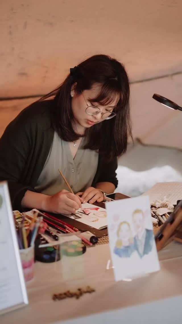 I’ve been dreaming of becoming an artist since I was little and while it might sound a little crazy, I’m proud to finally call myself one ✨😊
One of the things I love most about this journey is doing live watercolour portraits at special events like weddings and birthday parties. I get to capture meaningful moments, see people smile, and hear their stories. It’s such a beautiful way to connect through art 🥹💗
If you’re planning an event and want to add something unique and personal, feel free to send me a DM! I offer live watercolour portrait packages that can match your theme and budget 💌
📸 Photo captured by @jon.gazzignato
#liveportraittasmania #artbyjida #weddingtasmania #liveartisttasmania