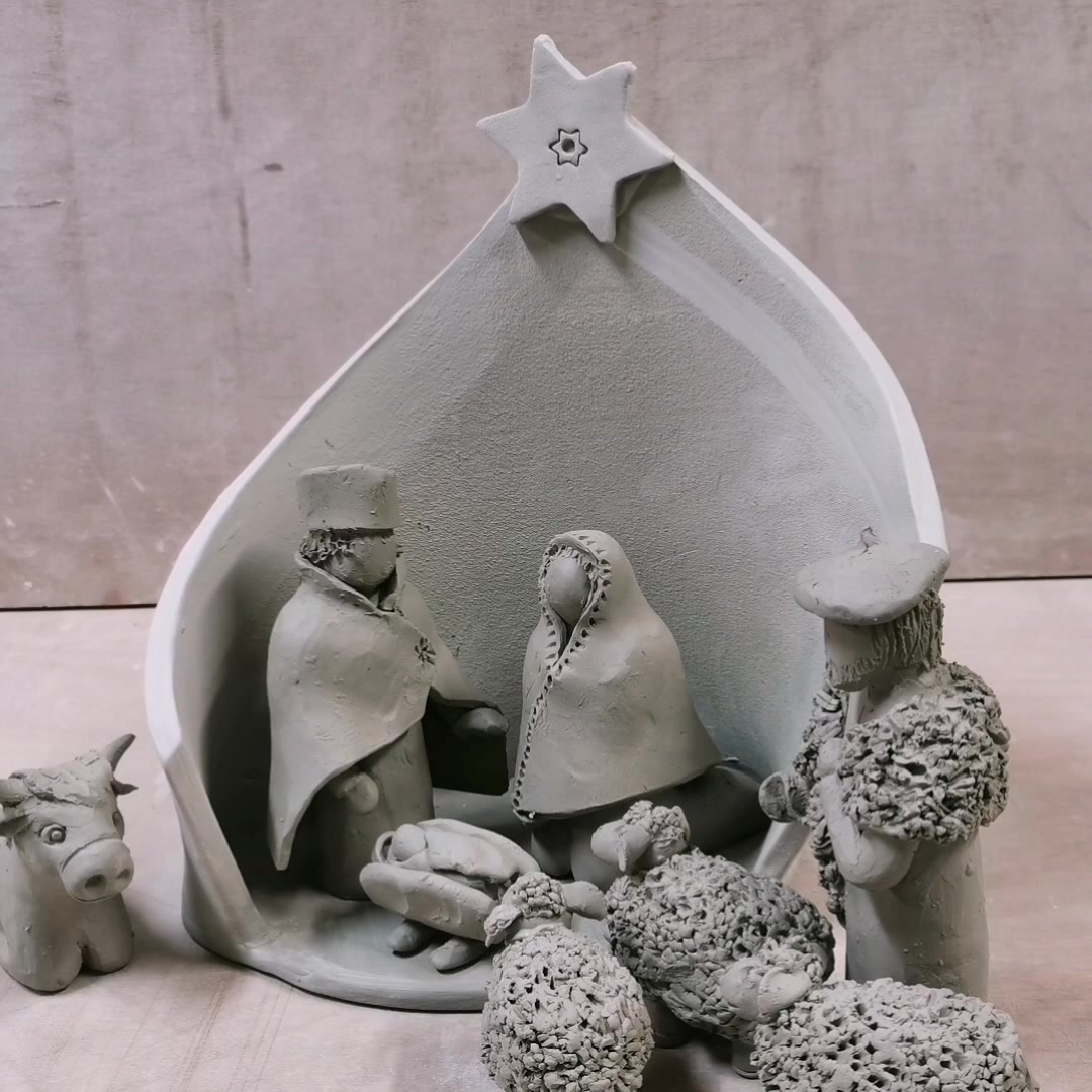 ✨ Ma création 2024✨
une crèche que je renouvelle chaqe année et réalise avec beaucoup de plaisir pour le sentier des crèches "Les nOëlies"
elle est actuellement exposée à l'église de Soufflenheim .
Je vous souhaite un Joyeux Noël 🎄
#noel #noel #noelies #alsacetourisme #tradition #alsacemylove