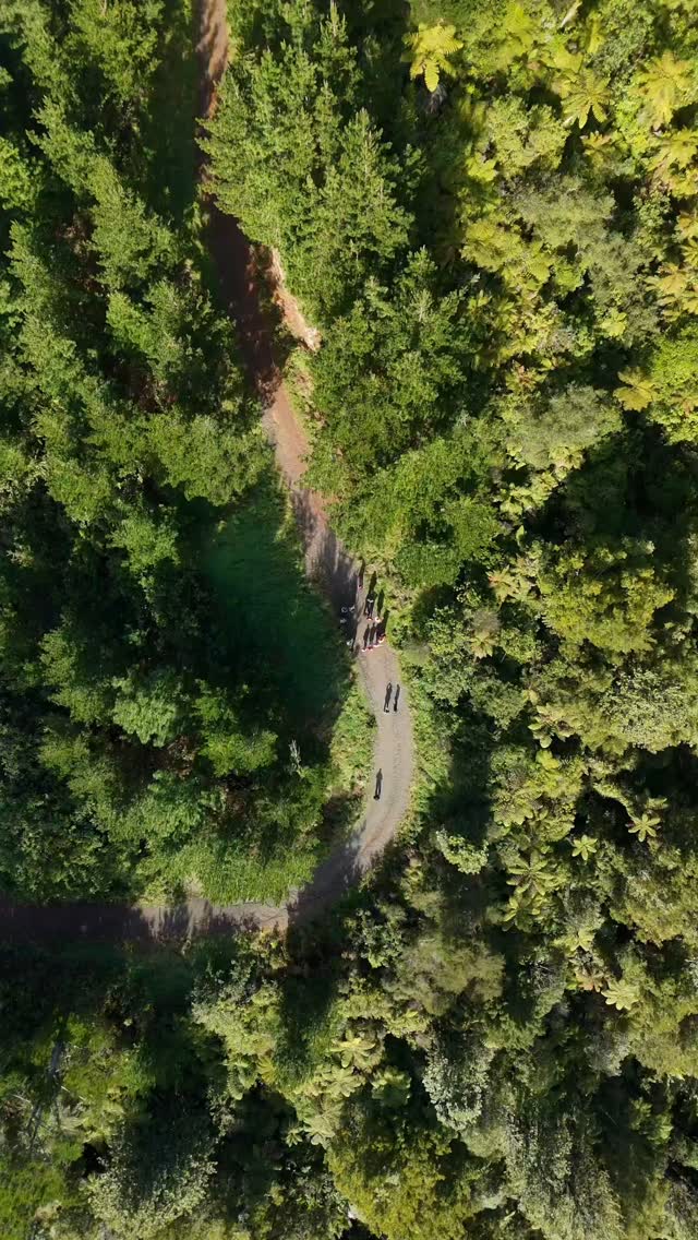 Rā tuarua, kua ea 🫡
Ngā tamariki mokopuna o Te Whakatōhea 🌿
Hai āpōpō e te whānau 🥰
Kia mau tonu mai ✨
#Tohekura2025 #TeWhakatōhea