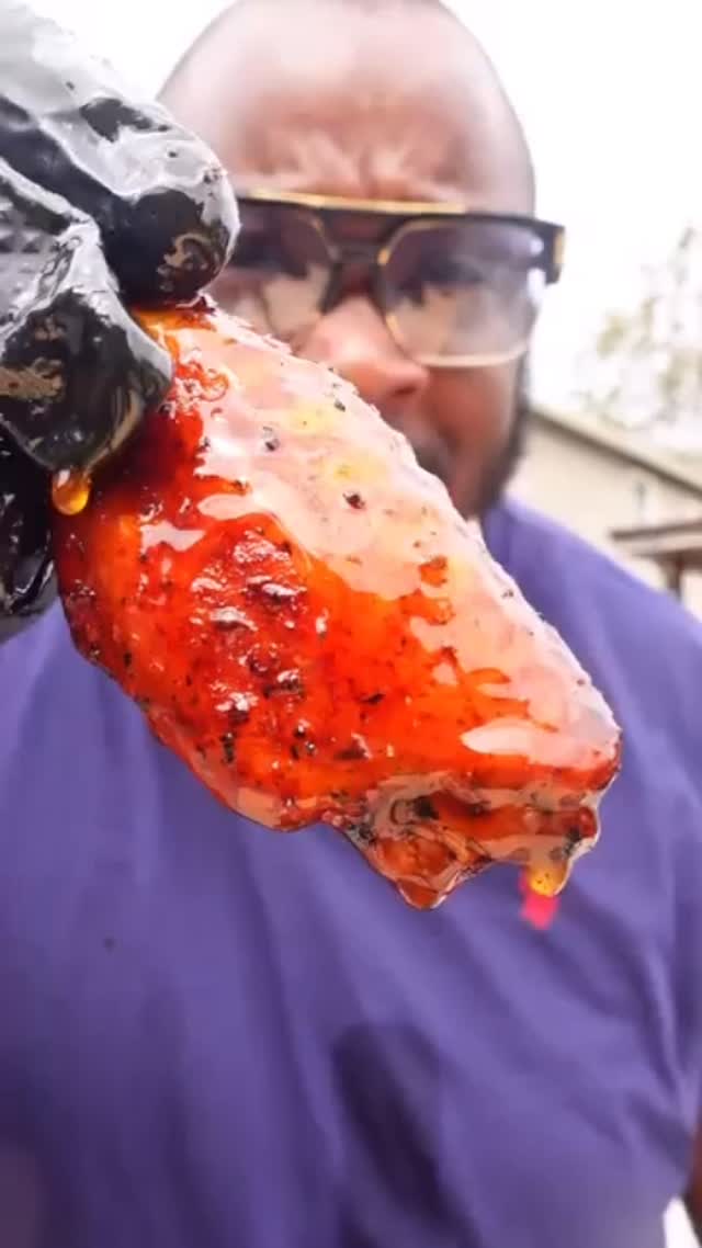 Taking a moment to sit back and reflect on the amazing creators we’ve worked with to push what honey can be in cooking and creating recipes. Give yourselves a pat on the back for a job well done and if you aren’t already following them please check them out. @wicked.bbq @chucksflavortrain @crittersimpfood @cooking_with_fire___ @cheatdayeats @tony_and_maribel @wandering_with_mariam @jshock9nine #myblazinhoney #olstiles #honey #hothoney #spicyfood #foodie #recipes