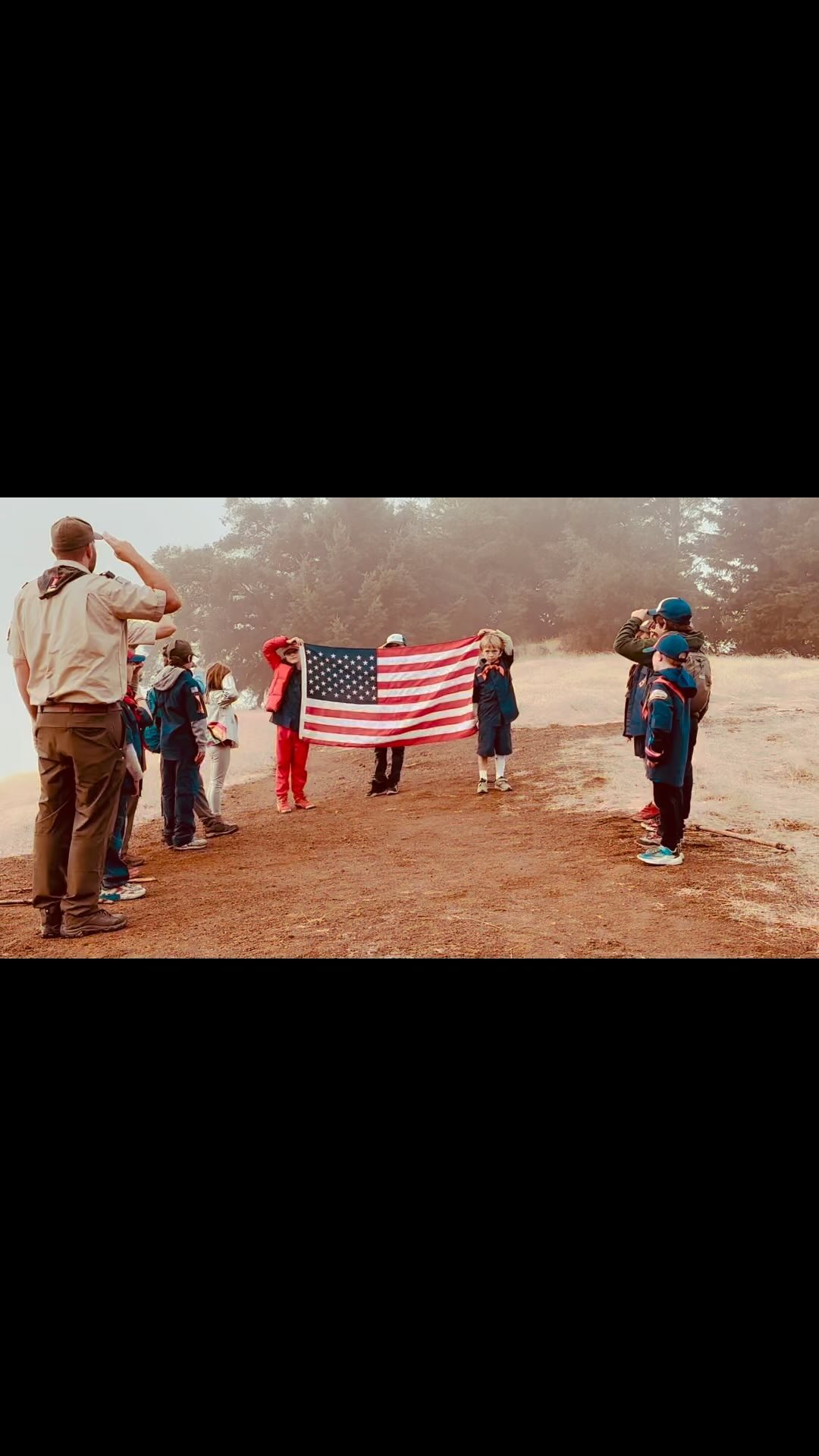 Sunday’s flag ceremony atop Mount Tam. 🇺🇸Our Scouts hiked to West Point Inn for pancakes. The buffet line was way too long so they had to retreat. Luckily a Scout value is to stay “cheerful”. 😃The kids seemed to adapt and had fun in nature. 🍃