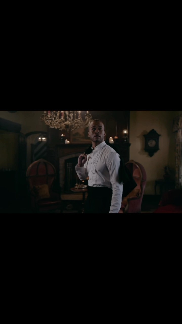Excited to share this recent spot that we wrote and produced for the @generationtux @hauntedmansion partnership. ☠️ #hauntedmansion
🎬 @theantoneye
🎥 @mikemanzoori
💡 @shtytaco @kellymcmedia
📸 @embryrucker @corn_permiso
💄 @stacey.triplow
🤵🏽♂️ @darveeb