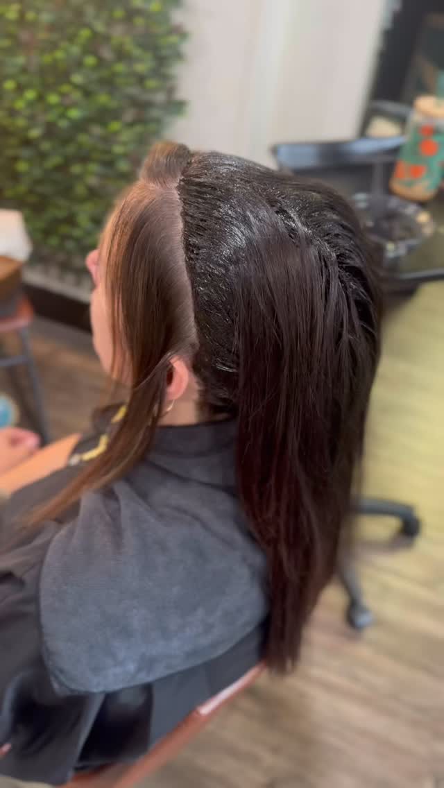 🎯 Every 9 weeks = 5 or 6 visits a year.
✨ Quick application. Consistent results. Always on the calendar. Easy on the wallet.
We believe in personalized beauty routines that actually work for your lifestyle. 💆🏼♀️💫
Whether you’re a 3-week touch-up queen 👑 or a 4-times-a-year glow-up goddess 🌟—you’re seen, celebrated, and welcome here.
👇 Tell us:
💬 What’s your ideal maintenance schedule?
🗓️ How often do you love coming in?
📲 Save this post if you’re always saying “I need to book!” but never do 😉
We’re here to make beauty simple, sustainable, and built around you. 💖
—
Follow for more salon tips, inspiration, and real talk from behind the chair 🎥✨
#hairmaintenance #salon #beautythatworks #reallife #luxury #beautywithheart #salonlove #beourguest #glowup #clermont #florida