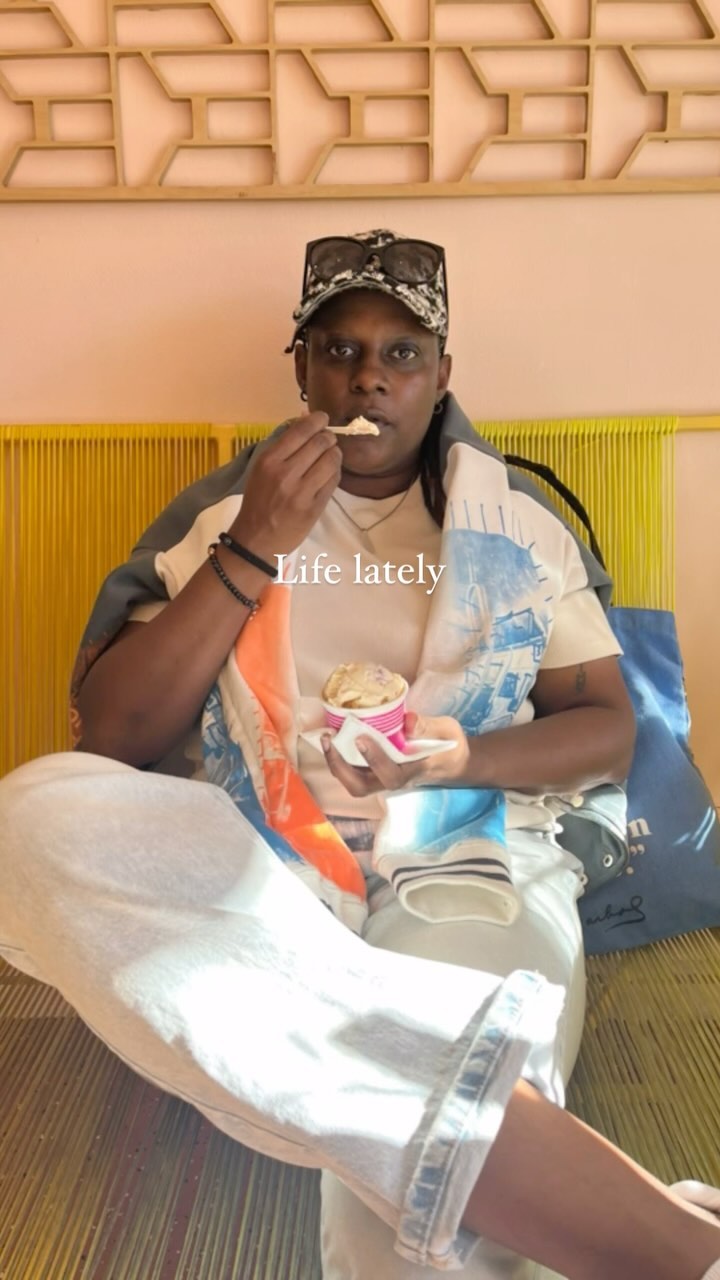 Taking it easy because life can get hard. #easysundays #upstatenewyorklife #outdoorspaces #sundaystrolling