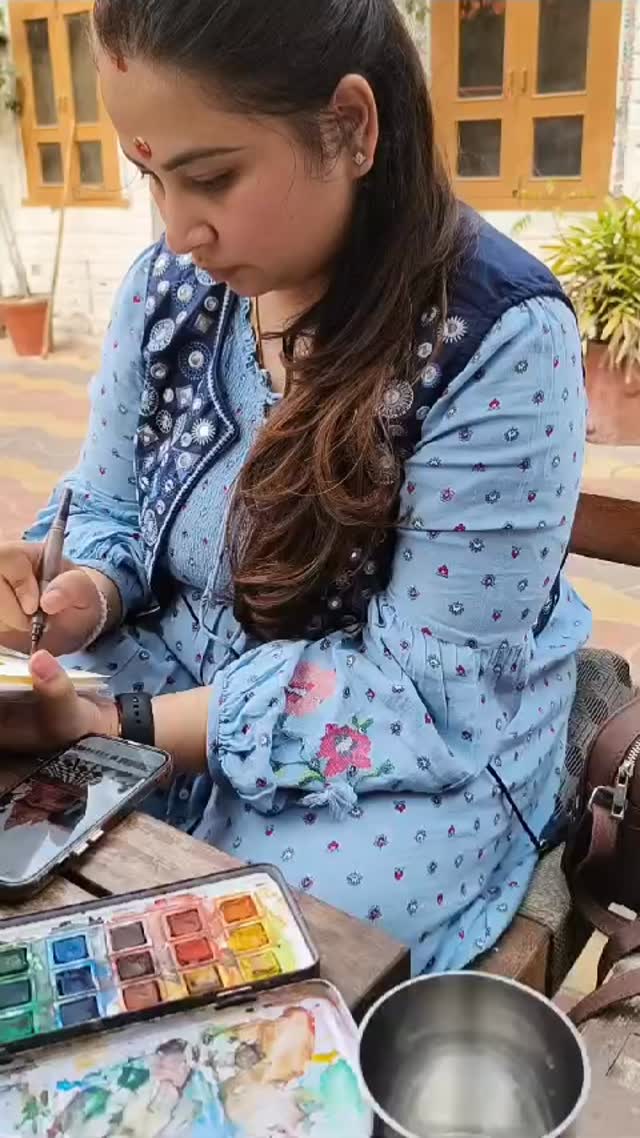 “Wow! You’re balancing motherhood and art so gracefully!”
Me: balancing a baby, a canvas, 3 snacks, emotional baggage, and 14 open tabs in my brain:
“Thanks 🫠”
#MomLifeUnfiltered #ArtistMomLife #RelatableReels #HotMessExpress #MotherhoodUnhinged #MultitaskingQueen #PaintingThroughChaos #CreativeMomEnergy #ModernArtistVibes #MomsWhoMakeArt #BabyNapsAndBrushStrokes #motherhood #babytales #artmoms