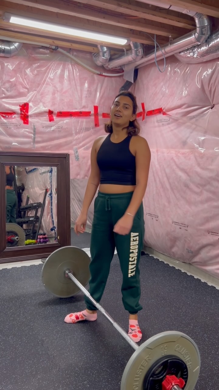 I am sharing some honest and candid moments during personal training sessions.
If you have questions then connect with me.
#personaltrainer #strengthtraining #onlinepersonaltrainer #fitnessmotivation #onlinecoach