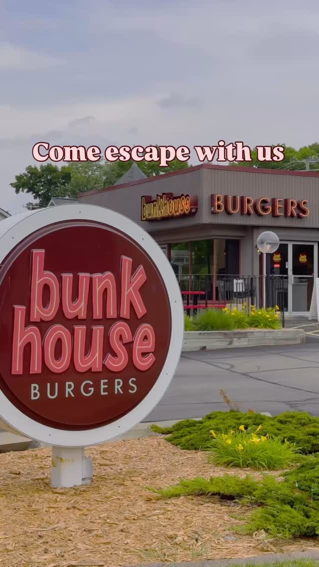 Start the summer off right with Bunk 🍔🍟