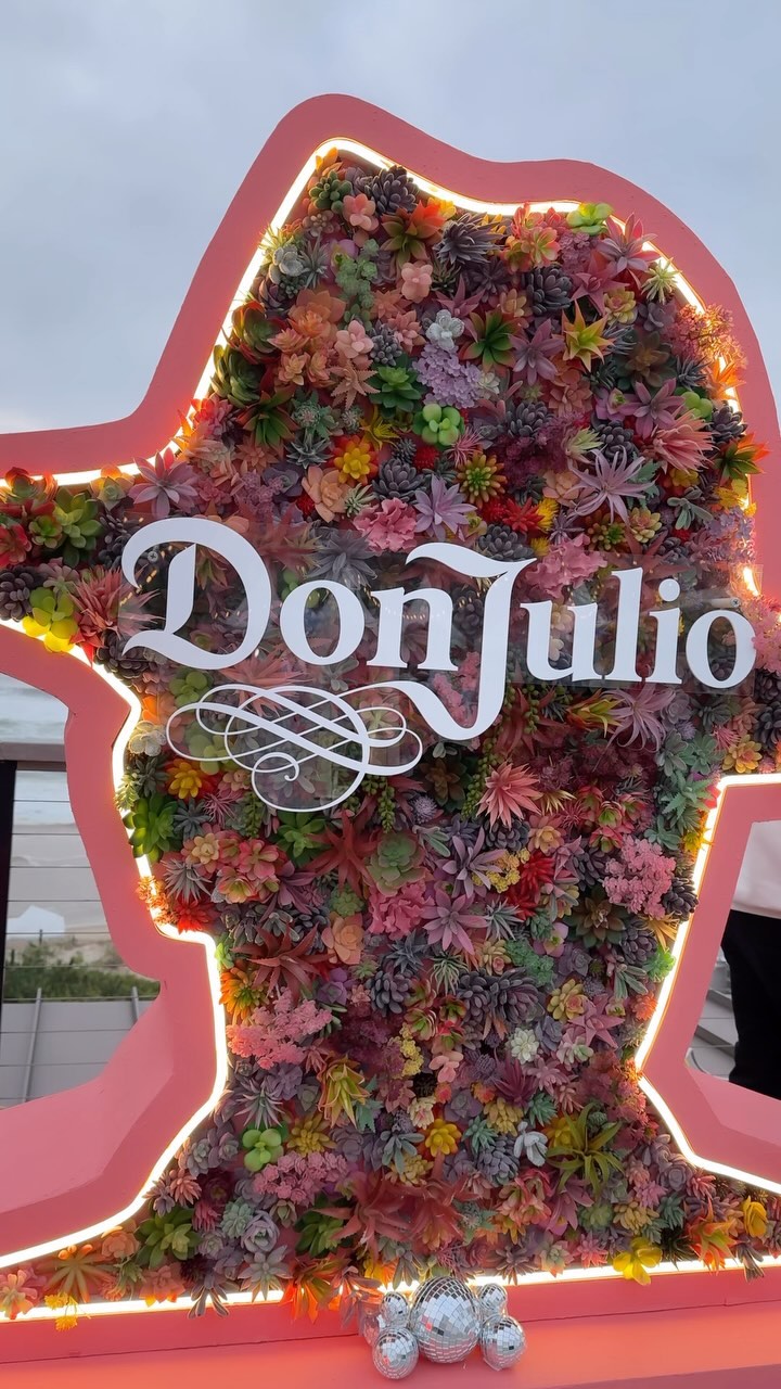 Dan’s White Party 🌊
@danstasteli @gurneysresorts @donjuliotequila