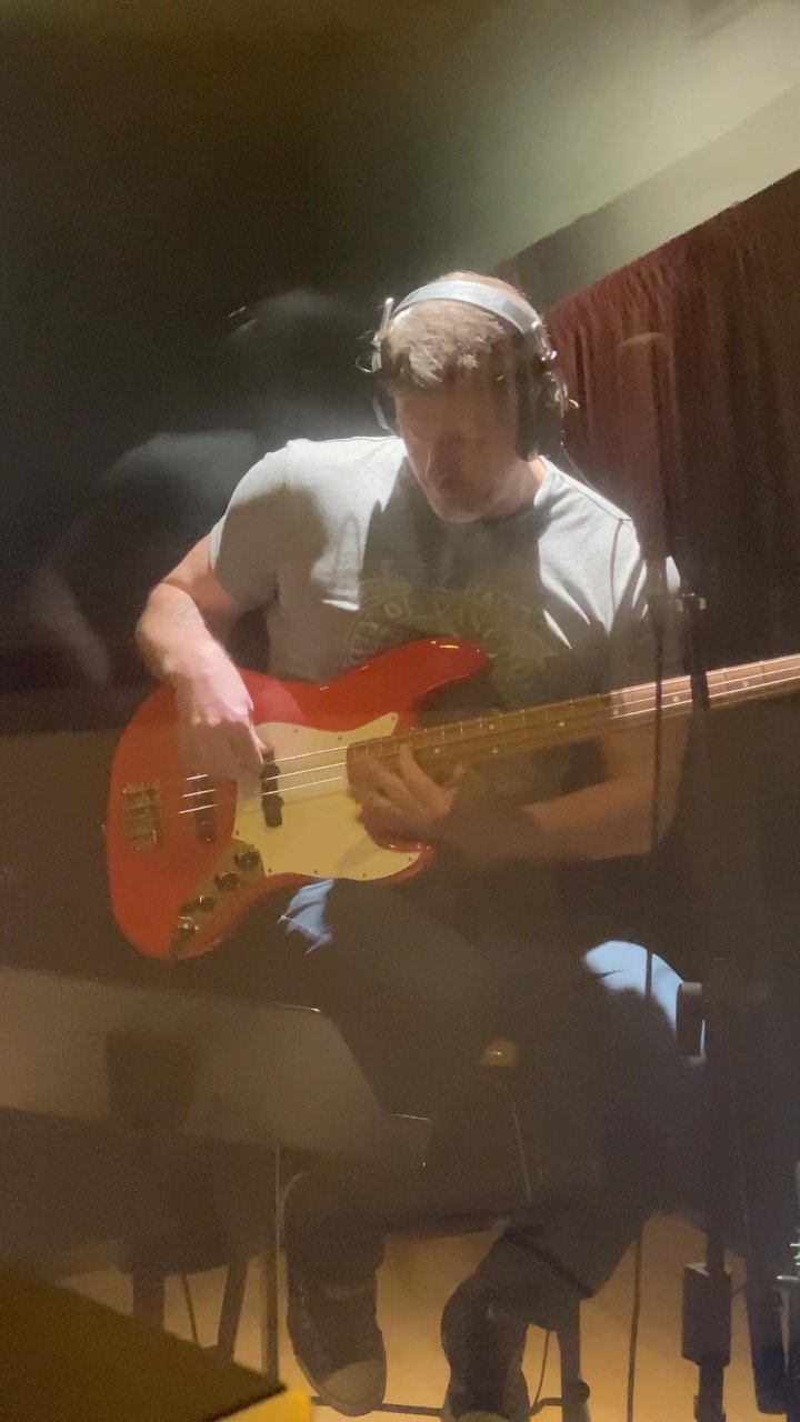 @nettjason getting in touch with his sensitive side!The calm before the storm from our upcoming track Cypress #crinkumcrankumband