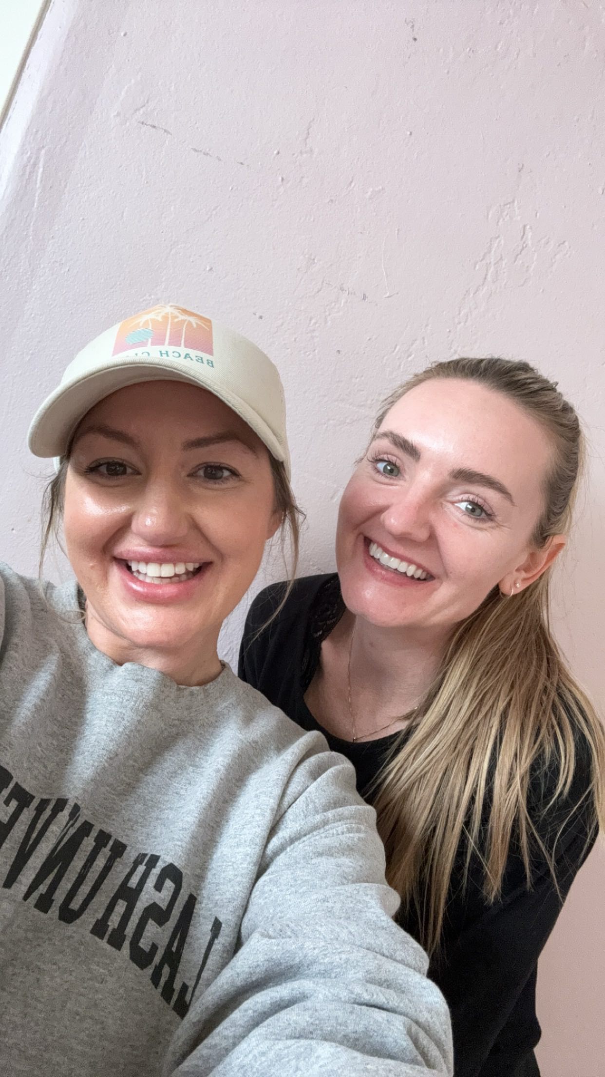 WE’RE LASH ARTISTS! #lashartist #lashextension #lashes #downtownchandler #eyelashextensions #fyp #beauty #lash #azlashartist #azlashes #lashtechnician