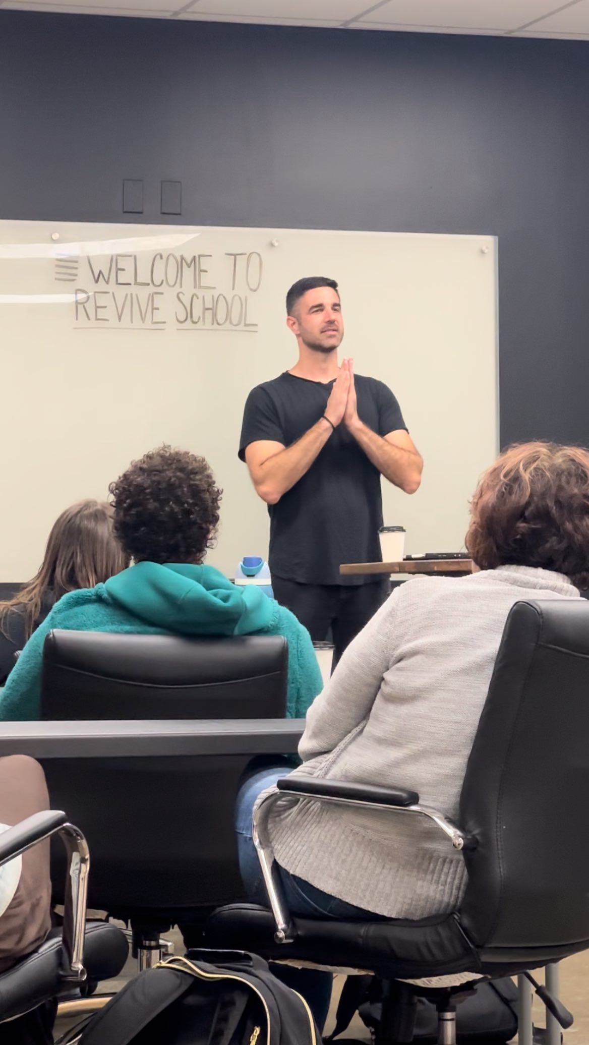 Step into the shoes of a Revive School student for a day! 📚✨ Our Preview Day gave young adults a glimpse into a day here at Revive. From teachings to the prayer room, it was a day filled with beautiful community and vision!
Be on the lookout for our next one!
Interested in Revive School? Check out the link in our bio ‼️