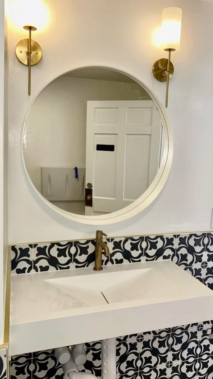 Comercial Bathroom Remodel ๐ Visit us at www.amccontracting.com to get started today!
#themathewshousecary #Cary
#BathroomRemodel #HomeRenovation #InteriorDesign #BeforeAndAfter #RenovationInspiration #ModernBathroom #DreamBathroom #Remodeling #HomeMakeover #LuxuryBathroom #RenovationProject #schlutersystems #kerdi #ditra #2024