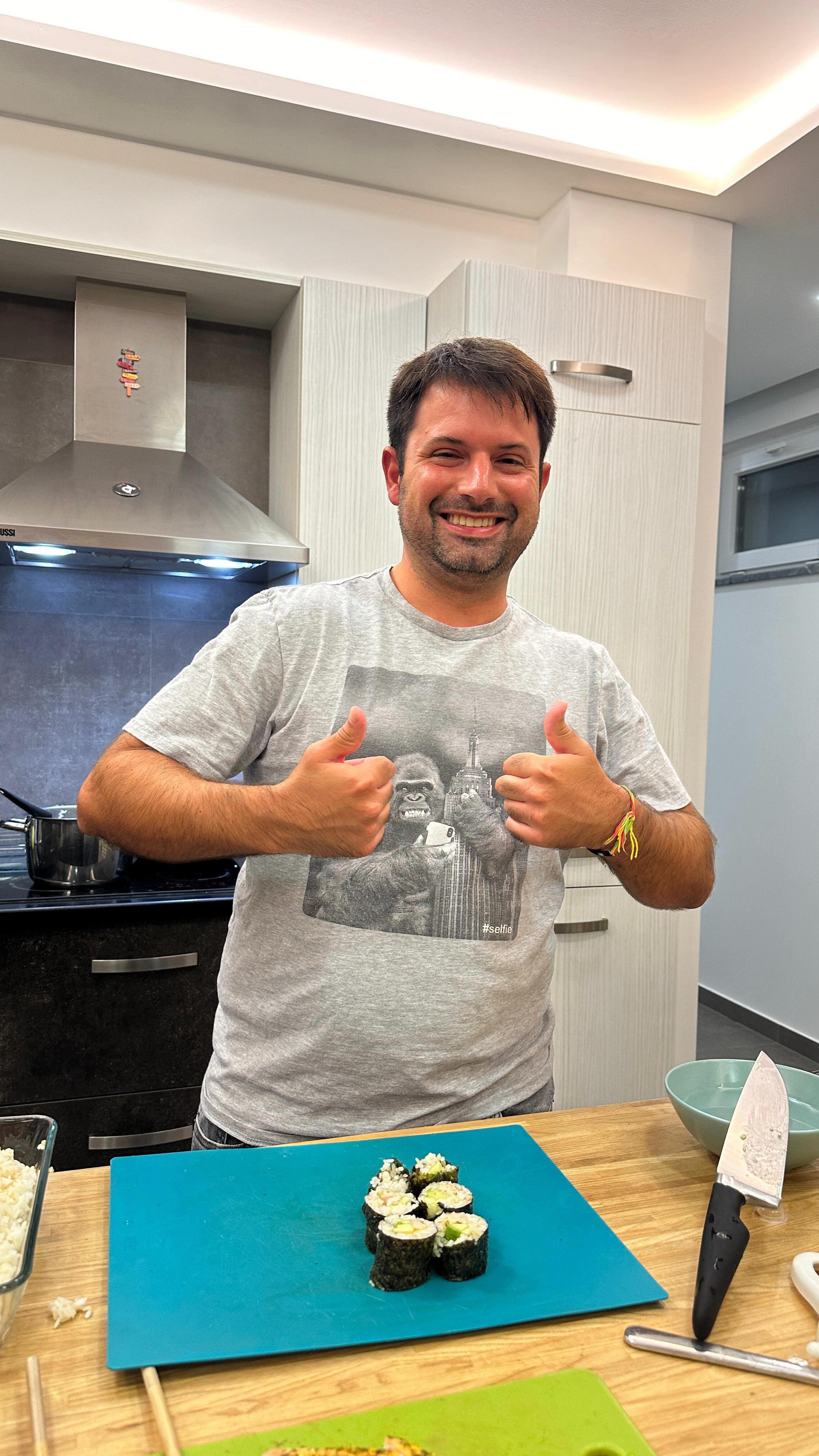 Here’s a little sneak peek from our sushi-making workshop! 🍣 At Onda, we love cooking and sharing delicious dinners with our community every week! 🍽️
#sushiworksop #foodbringsustogether #familydinner #communalliving #coliving #colivingcommunity #cowork #remotelife #ondacoliving #beachhouse