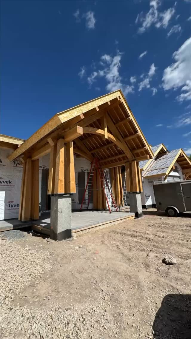 Does your Architect know how to work with Timbers? This is a fresh take on Timbers and timber framing in a contemporary home.