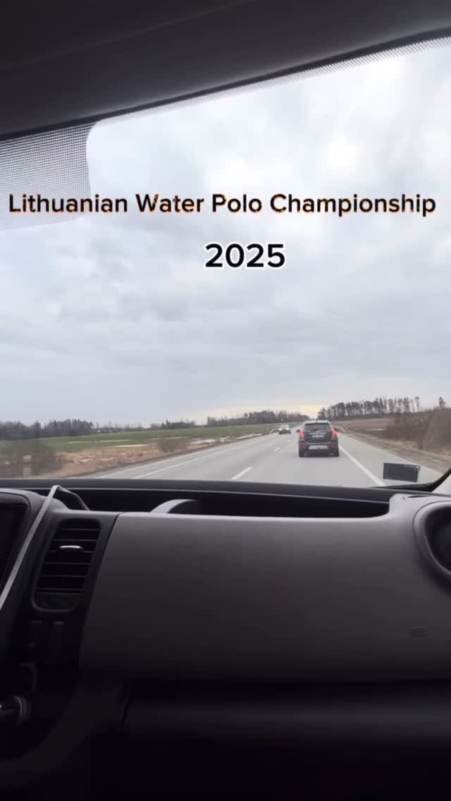 “Riga Sharks” pieaugušo komanda devās uz Lietuvu, lai cīnītos par uzvarām ūdenspolo čempionātā! 🇱🇻🇱🇹🤽🤽♂️Spēka pilnas spēles, komandas gars un jauna pieredze! Turpinām trenēties un tiecamies uz jaunām virsotnēm! 💪 #RigaSharks #Ūdenspolo
