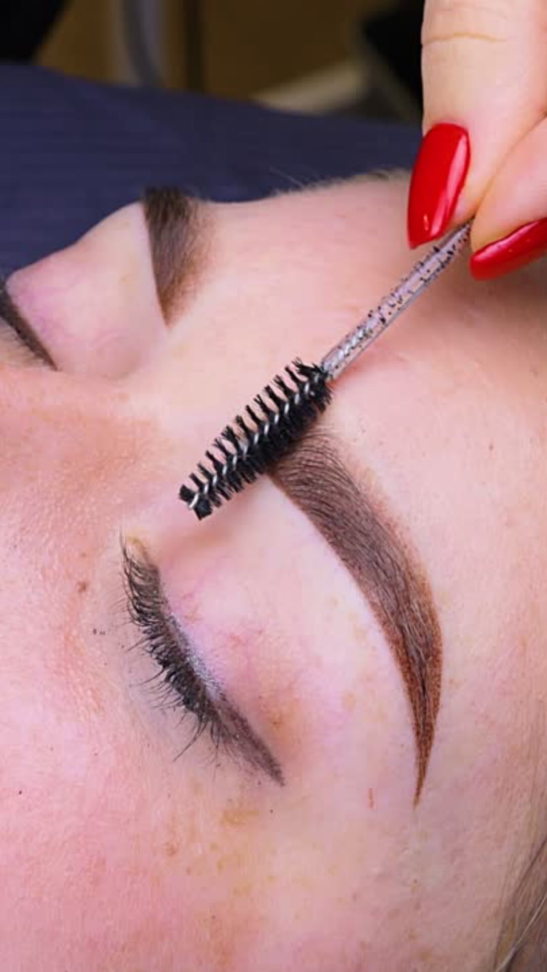 ¡Este verano es el momento perfecto para realzar tu belleza natural con el microblading en Centro Frida! Aquí te damos algunas razones por las que deberías considerar esta increíble técnica:
🌸 Cejas perfectas 24/7
🌸 Ahorras tiempo cada día
🌸 Resultados Naturales
🌸 Prueba de agua y sudor
🌸 Mejora la forma y el diseño de tu ceja natural
¡No esperes más y reserva tu cita en Centro Frida para lucir unas cejas perfectas este verano! ¡Potencia tu belleza y siéntete increíble en cada momento bajo el sol! ☀️🙃
Centro Frida 🌸🌺🌼
Estética & Belleza
Whatsaap 📲624252194
••••••••••••••••••••••••
#plasmapenmadrid #dermapenmadrid #esteticamadrid #microblading #microbladingmadri #plasmapencuello #dermapenmadrid #presoterapiacorporal #maderoterapiamadrid