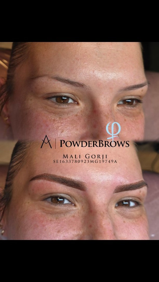 Kijk deze mooie dame voor een prachtige resultaat powderbrows
#browstylist_mali #powderbrows #sheidingbrows #phiacademy #phinederland #allaroundpmuartist #phiremovalmaster #laserhairremoval #lasertattooremoval #Almere #amsterdam #nederland🇳🇱 #beauty