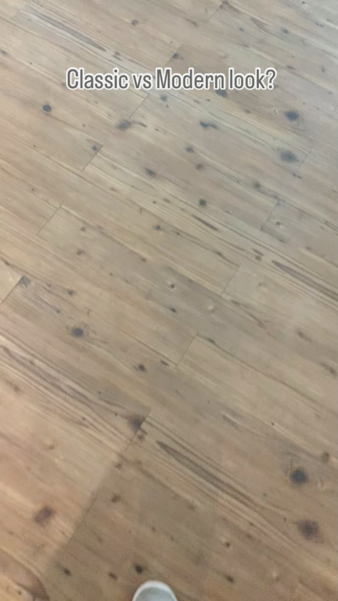 A classic or a modern look, which would you have?
-
-
-
#bathroom #modern #classic #unit #tubsandtaps #showroom #display