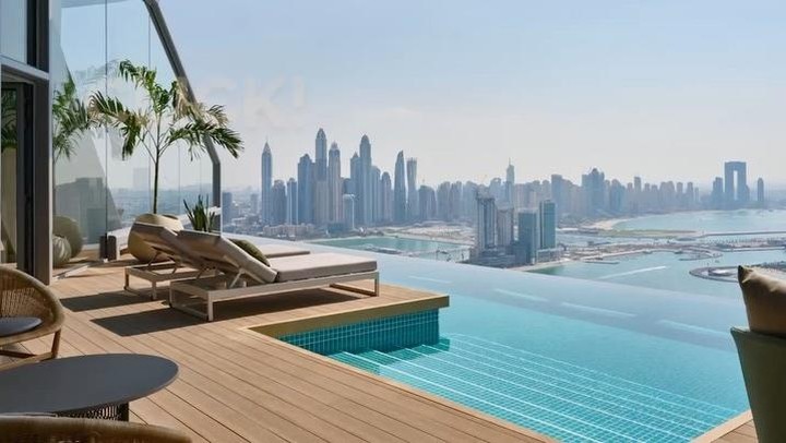 Re-invent your outdoor space this summer. Rethink the aesthetic, the structure and the possibilities.