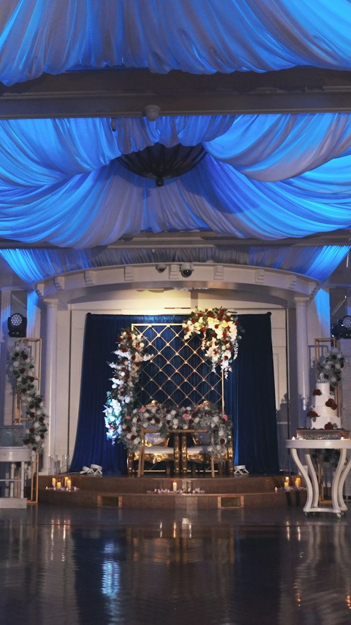 Transform your special day into an enchanting affair with exquisite decor, elevating every moment of your wedding experience. #decor
Decor: @kaoticsoundzdesigns
Venue: @sandcastlevenue