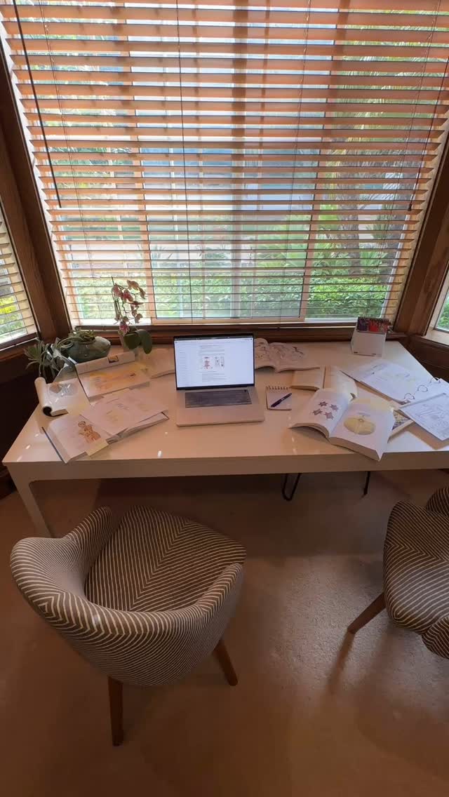 🔥 Ready to become a certified Kundalini Facilitator?
This is your chance to train in Kundalini Activation with a method that blends energy healing, somatic release & deep spiritual transformation.
💥 Only in this launch edition:
✔️ $2,000 off (now $4,000 instead of $6,000)
✔️ 1-Year Membership (future = 6 months)
✔️ Special Guest Teacher for Emotional & Somatic Release
✔️ Bonus training on creating transformational playlists that activate brainwaves
✔️ Business module — learn how to build your website, grow your brand & run social media ads
📍June 13–15 | Rocas Retreat, San Diego
🎓 Lifetime Certification | Includes 6-week online program
This is not just KAP Training — it’s a full Energy Healing & Business Training experience.
Spots are limited — DM to apply or reserve your place 💫
#KundaliniActivationTraining #KundaliniFacilitatorTraining #EnergyHealingTraining #KAPAcademy #SpiritualHealerCertification #KAPTraining #kundaliniyogacertification