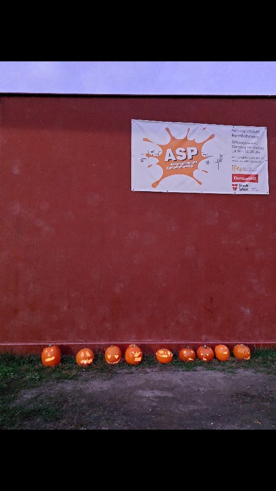 Das war unsere Halloweenfeier 👻
#halloween
#asp
#institutFürErlebnispädagogik
#rennbahnweg