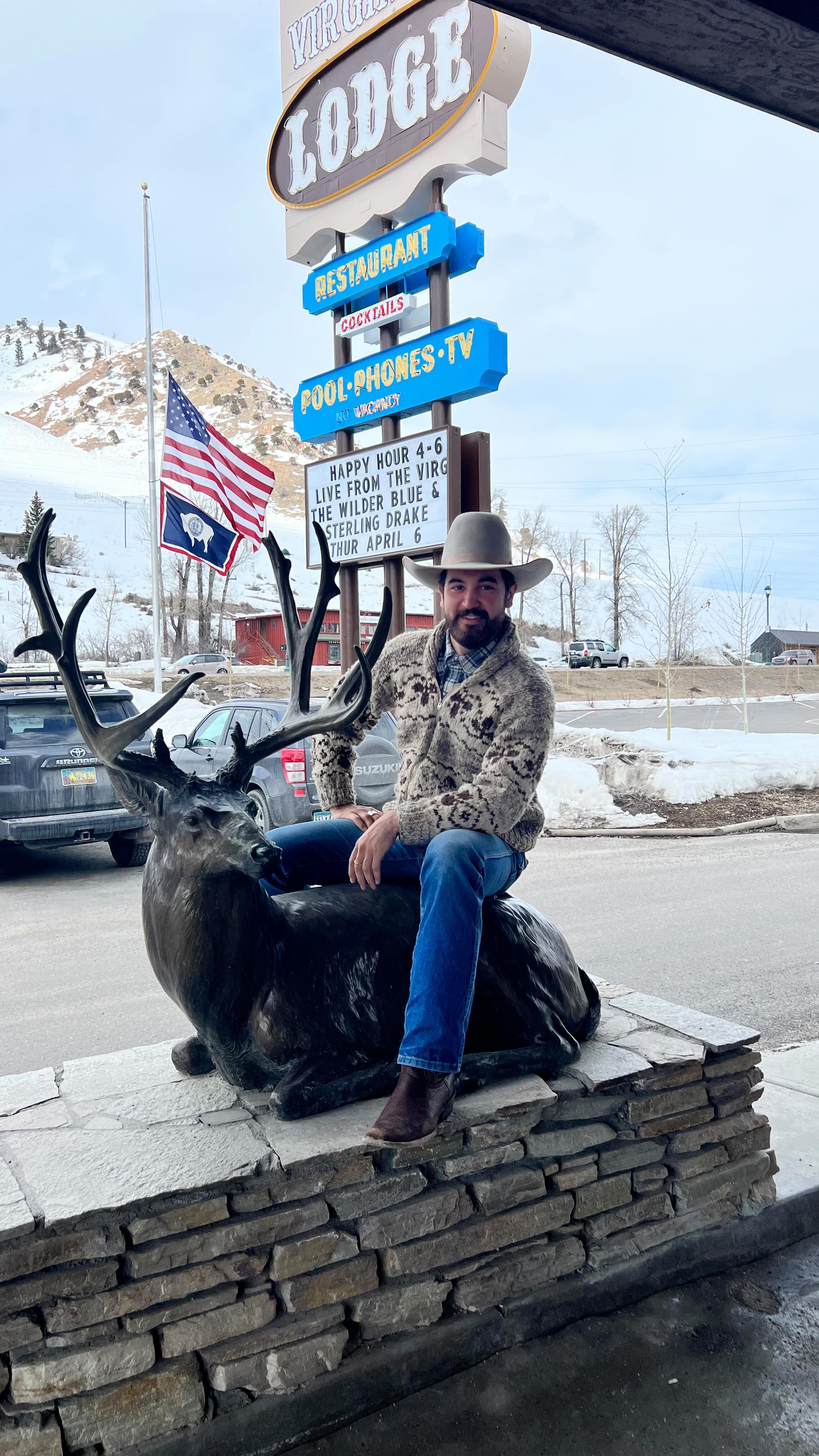 Took a trip to Jackson, Wyoming with @sterlingxdrake to open for @thewilderblue at the @virginiansaloon this last week.
Special thanks to @oldwestamericana for coordinating a live radio interview at @891khol and a introduction to Christy at @singhatcompany who gave us a tour of her custom hat shop and then Sterling and her very talented daughter traded some songs.
Overall, we had a great couple days and beautiful weather so until next time, stay classy Jackson.
#sterlingdrake #sterlingdrakemusic #montana #livemusic #montanamusic #bandwagonmaven #thebandwagonmaven #bookingagent #songwriter #countrymusic #originalmusic #wyoming #wyomingmusic #wyomusic #jacksonwy