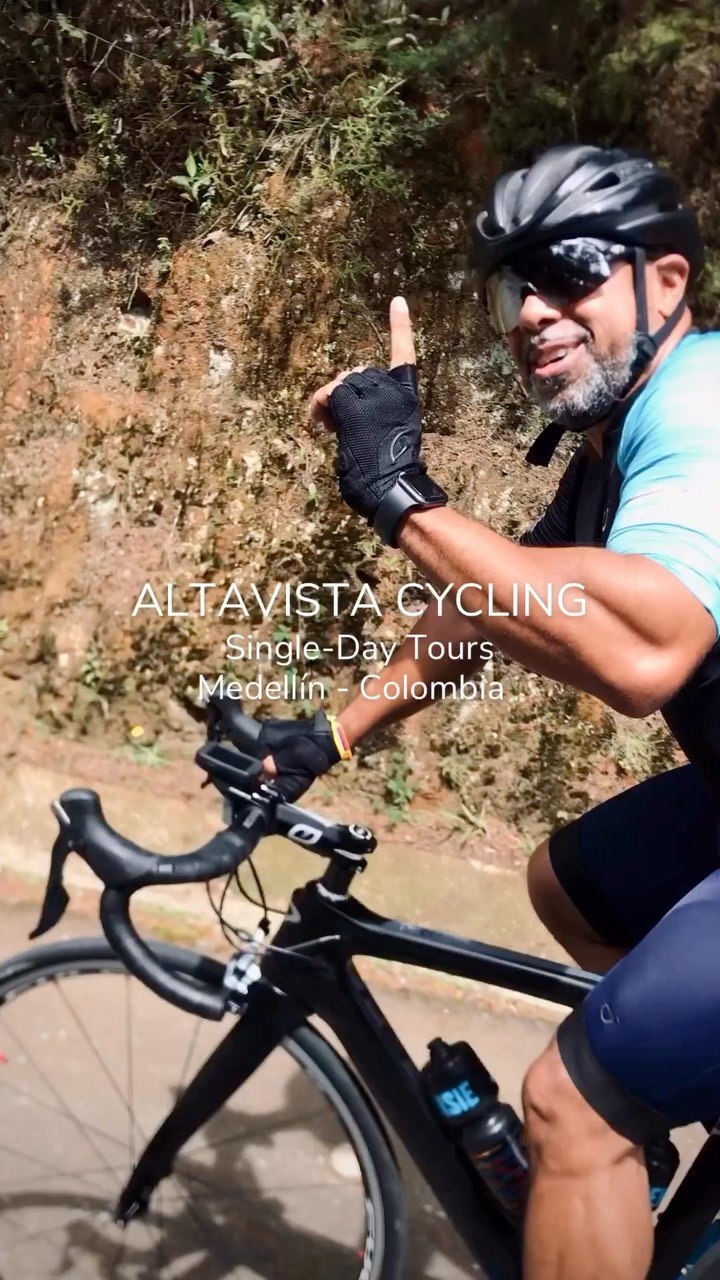 Our friend K from California visited us again.
Great fun as always! 🚲 ⛰🇨🇴 🇺🇸
•
•
•
•
•
#cyclingculture #insearchofup #cyclingmemories #roadcyclingpics #ridelots #lifebehindbars #whyiride #roadslikethese #fromwhereiride #beautyofcycling #cyclingphotography #whereiride #outsideisfree #wymtm #switchbacks #instaroads #mountainpass #fromwhereweride #cyclingadventures #roadcyclist #cyclingshots #roadstotravel #mountainphotography #roadstoride #californiacycling #cyclingtour #cyclingholidays #cyclingaddiction #cyclingtrip #explorebybike