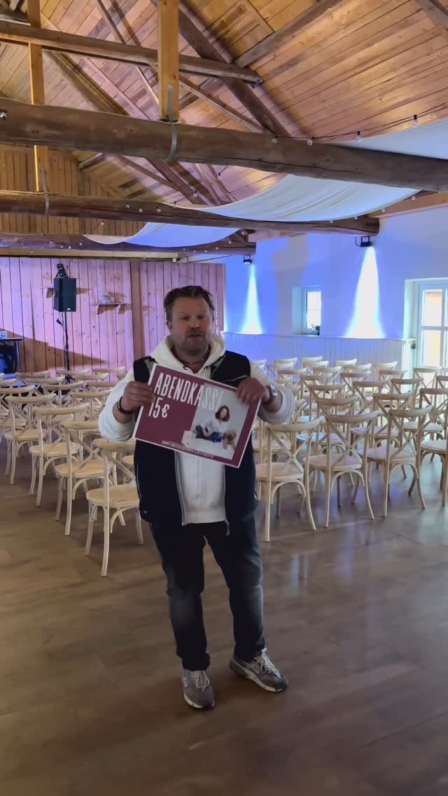 📚 Heute Abend auf dem Spargelhof!
Um 19:30 Uhr ist @annegesthuysen bei uns zu Gast! ✨
Sie liest aus ihrem neuen Buch:
👉 „Vielleicht hat das Leben Besseres vor“ 💫
🎟️ Noch unentschlossen?
Oder spontan aus dem Spargelzelt da?
Kommt gerne zur Abendkasse – Eintritt 15 € 🌟
#lesung #annegesthuysen #spargelhofschippers #vielleichthatdaslebenbesseresvor #buchvorstellung #abendkasse #kulturaufdemland #spargelzeit