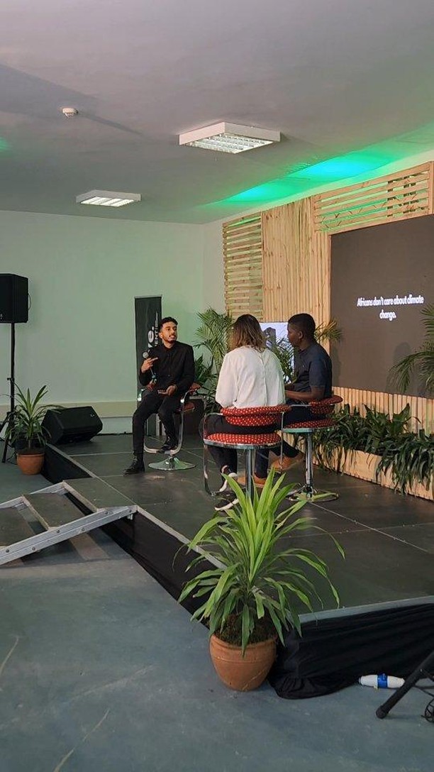 Unveiling a World of Possibilities! 🎉 Step into our sprawling ADJOINING ROOM at Shifteye Studios, where your events are elevated to unforgettable experiences. 🚀✨ From corporate gatherings to chic soirées, let your imagination run wild in our versatile space. It's time to bring your vision to life! 💫🎶 #ShifteyeStudios #EventSpace #CreativityUnleashed #EventPlanning #YourCanvas #VersatileVenue #VenueForHire