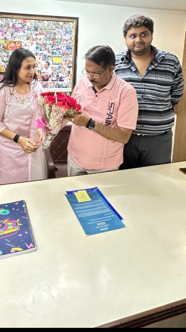 INVITED HARSH MALHOTRA - Member Of Lok Sabha, Ministry of Road,Transport & Highways And Ministry of Corporate Affairs MP (LS) East Delhi Former Mayor East Delhi MCD.
CORPORATE AWARD EVENT 2024 On 30th November, Delhi
ORGANISER - Fame Achievers & Celebration Centuries
SPONSER PARTNER - KS Groups & FutureAwaker
GIFTING PARTNER - Attar Mistiques
#celebrationcenturies #awardwinner #inspiration #business #business #director #india #bjp