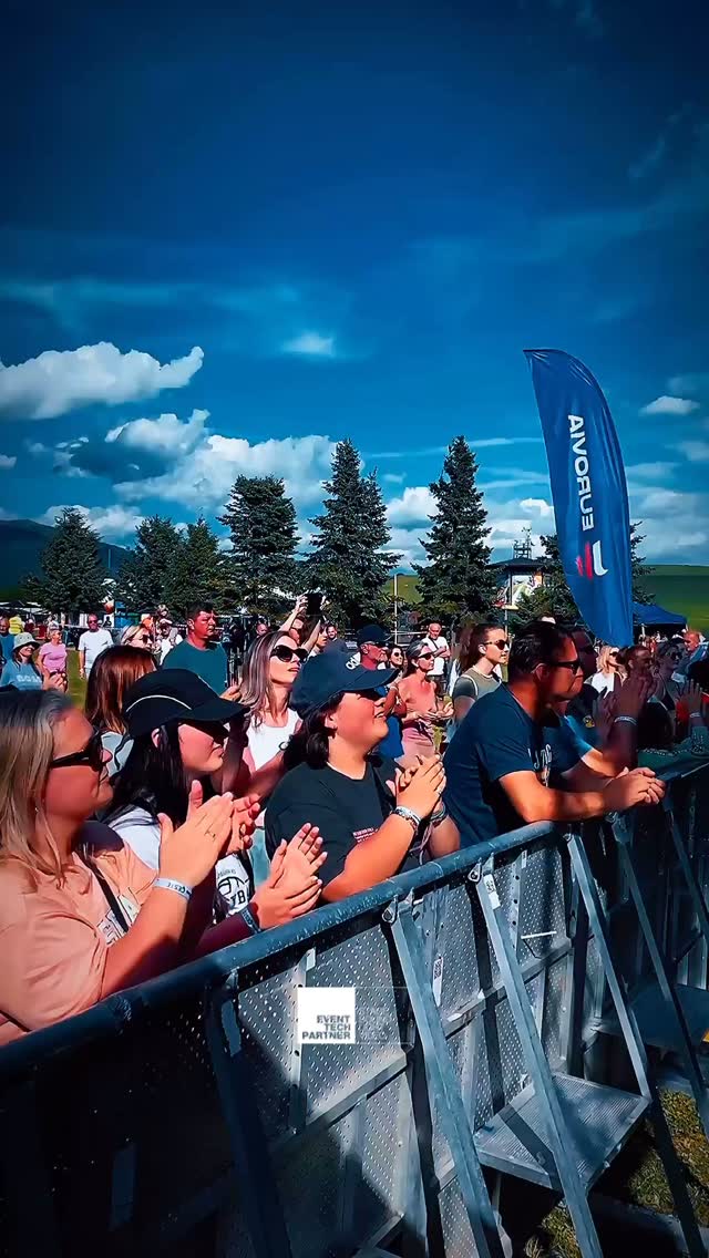 🎸 Kapela HEX, krásny Liptov a výhľad na hory – dokonalá kombinácia!
O techniku, pódium a všetko, čo nebolo vidieť, sa postaral tím EVENT TECH PARTNER .EU.
Hudba znie najlepšie, keď všetko hrá tak, ako má.
#hex #liptov #eventtechpartner #koncertnazivo #slovenskahudba #technickezabezpecenie #openair