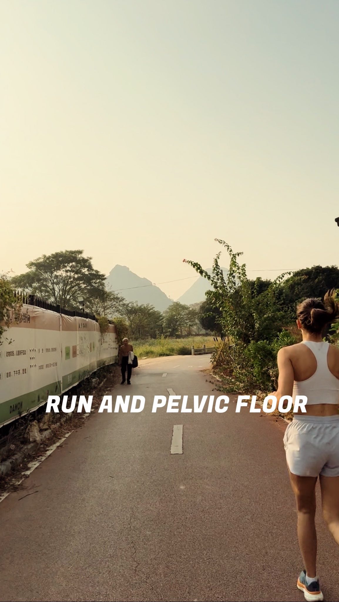 Running Tips for a Better Run🏃🏽♀️ & a Happy Pelvic Floor🌺
* Don’t try to voluntarily tighten your pelvic floor 🌺or core throughout your run; this can lead to early muscle fatigue 😲and prevent them from supporting you effectively. In fact, it may even increase pressure downward.
→ Your pelvic floor will automatically contract and relax during your run without you needing to worry about it—up to 3,000 times for a 30-minute run! Imagine how strong and flexible 🤸🏼♂️ your pelvic floor needs to be to absorb the impact of each step!
* Focus on your posture. Stand tall and align your shoulders, hips, and ankles.
* Cushion your steps with your ankles as if you’re trying to minimize noise. 🤫
Use your ankle mobility to land as gently as possible.
→ Ankle mobility exercises can help! Better ankle mobility means less strain on the pelvic floor. Your ankles will cushion the impact, allowing your pelvic floor to work less. 💪🏻
* Take smaller steps if needed.
* Invest in good jogging shoes 👟with soles that absorb impact well.
* If you experience incontinence issues at any time during your run (urine💦, fecal💩, or gas 💨 leakage), it may be related to Stress Incontinence.
A women’s health physiotherapist can help rehabilitate your pelvic floor so you feel more comfortable and secure during your jogging outings.
Do you like these tips? Share them with your running friends for a better alliance with your pelvic floor during impact sports!
🏃🏽♀️💍🌺
•
•
•
#running #impact #sportsimpact #runpelvicfloor #leakage #incontinence #stressincontinence #leakagewhilerunning #pelvicfloor #pelvicfloorrehab #posture #ankle #anklemobility #smallersteps #jogging #run #joggingshoes #runwithoutleakage