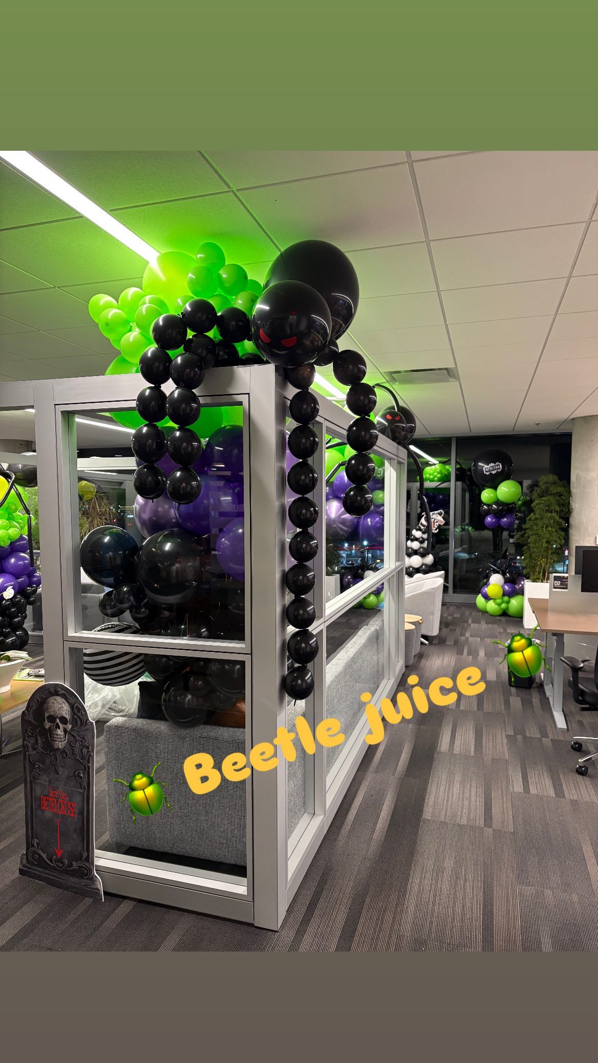 “Say it thrice and let the party begin! 🖤💀 Beetlejuice vibes are in the air with these spooky balloon decorations. #Beetlejuice #SpookySeason #BalloonDecor #HalloweenVibes