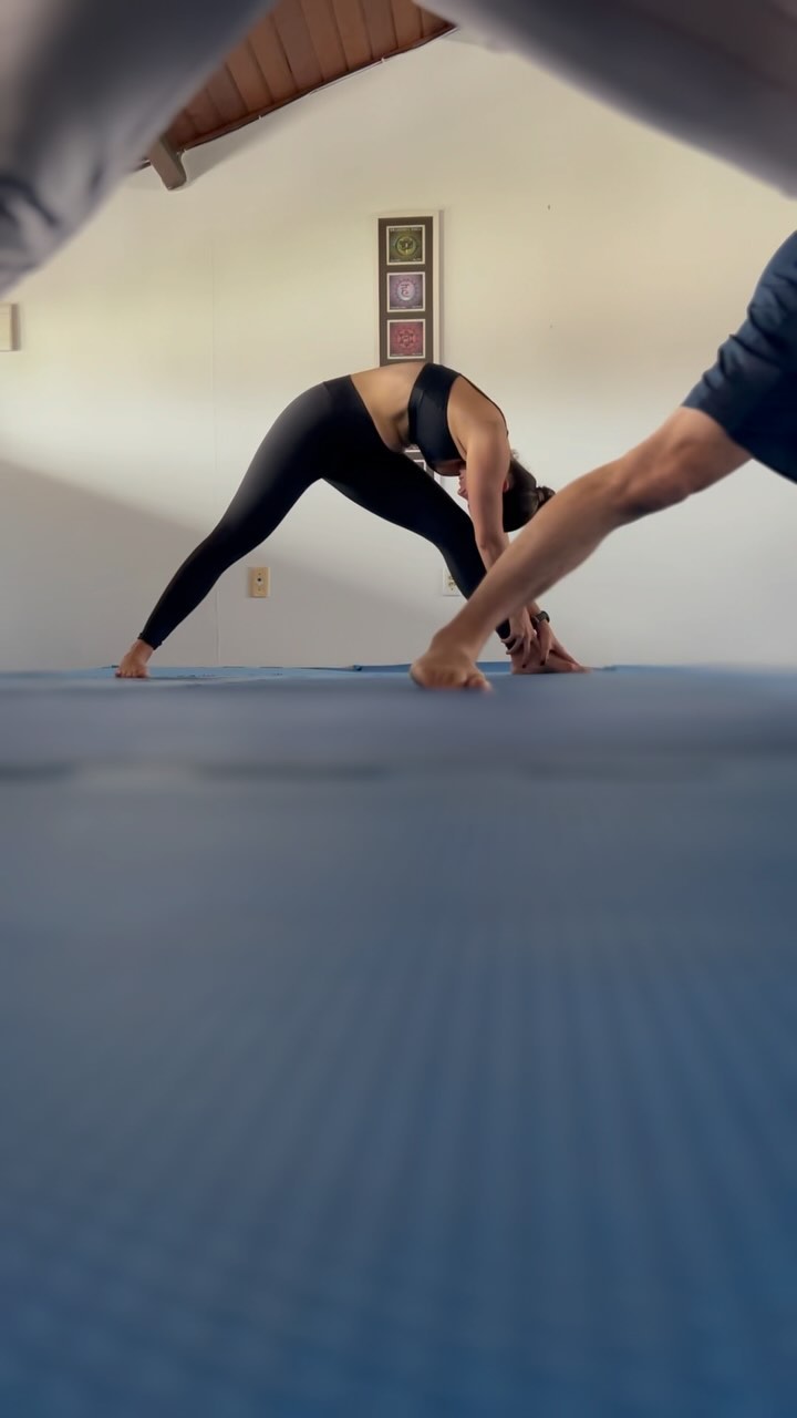 Resiliência.
Treinamento de sábado.
Regeneração do corpo físico emocional e mental para uma nova semana de alta performance.
Na @deroseriovermelho com @katiamrr @caducosta1979 @camila_medeirosnetto @sangomes @elisa_carrera_ @camilotelles