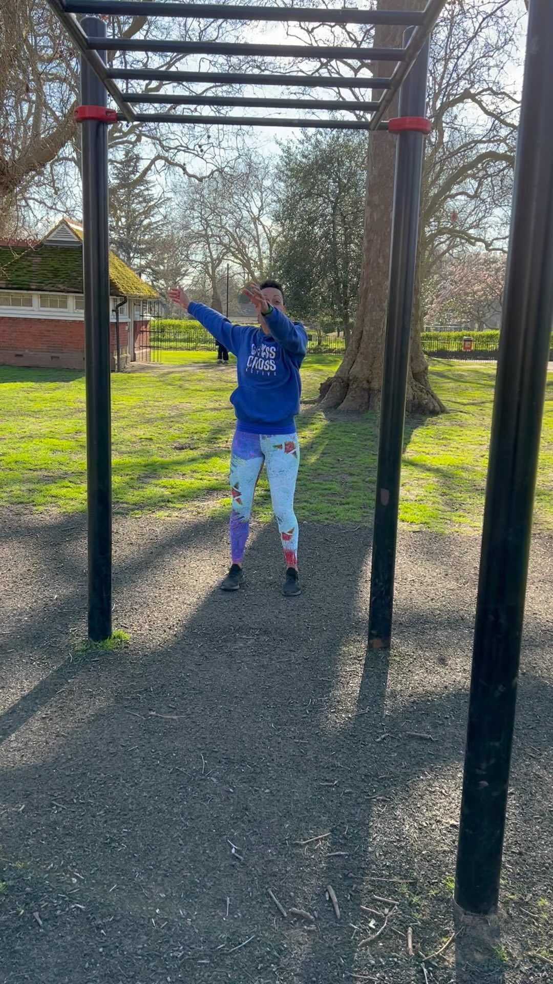 Here’s a fun playful idea to try with the family. 
#familyfunfitnesschallenge #activelifestyle