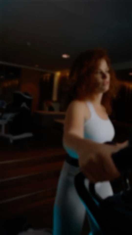 JETZT NEU 🤩💛🤩 Forme deine Figur mit sichtbaren, spürbaren und messbaren Ergebnissen.
Gesund, natürlich und schnell…
Das kannst du mit deinem AirShaper® Training erreichen
💛 weniger Umfang an Bauch, Beine und Po
💛 schöneres Hautbild, straffes Gewebe
💛 Verbesserung von Schwangerschaftsstreifen
Für mehr Infos sind wir gerne für dich da.
#airshaper #shape #abnehmen #straffehaut #neu #bodyperformancefit
bessere Ausstrahlung