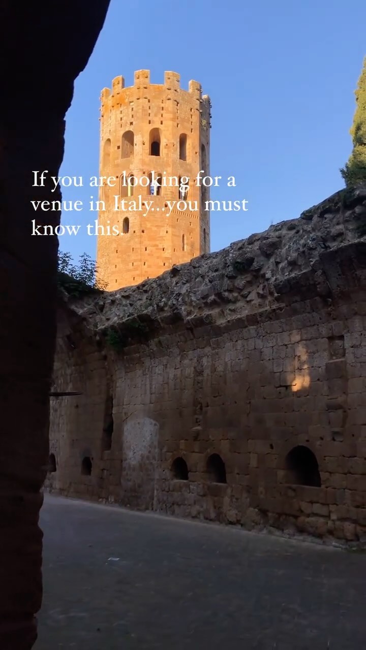 When searching for the perfect location, keep these tips in mind:
1. Consider the region: Each area in Italy offers a unique vibe, from the hills of Tuscany to the beauty of Amalfi. Choose a venue that reflects your personal style and the atmosphere you want to create.
2. Be ready authentic Italian flavors: Many venues feature local wines, ingredients, and culinary traditions—take advantage of these to offer your guests a true taste of Italy.
3. Understand the legal requirements: Different regions may have specific rules for events, permits, and noise restrictions. It’s crucial to research local regulations early on.
4. Check for hidden gems: Some of the most stunning venues are off the beaten path, offering privacy and exclusivity—so don’t be afraid to explore beyond the popular venues.
5. Timing is everything: The high season in Italy can get crowded, so consider shoulder months for a more relaxed and intimate atmosphere.
Italy’s venues are full of charm, but the real secret is choosing one that speaks to your vision and enhances your celebration!