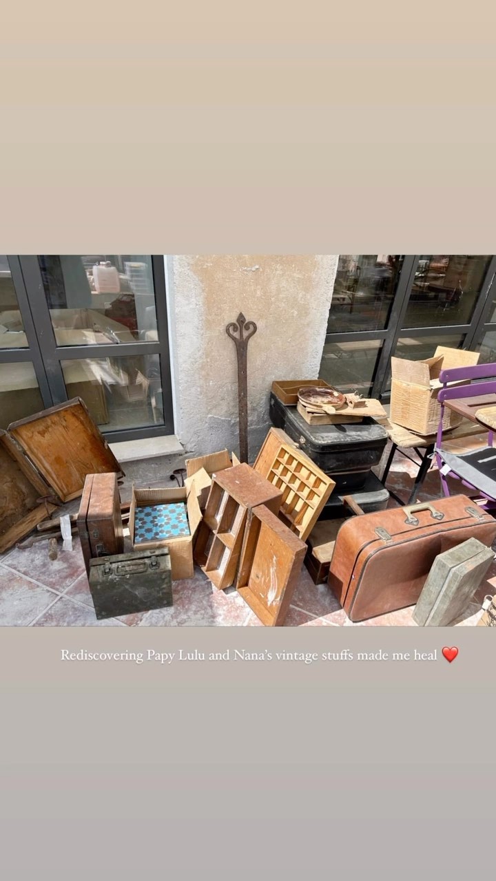 Our super heroes in action to get things done ❤️.
.
.
.
.
Book La Maison LONG****
Vacation home | Photoshoot
4 bedrooms | 6 guests
📍In the heart of the village (Ollioules, Var)
⛱ 15 min from beaches by car
⏱ Near Sanary-sur-Mer, Bandol, Le Castellet, Evenos, La Cadiere d’Azur, Toulon!
⌨ For lowest prices, book here:
www.lamaisonlong.com
.
.
Réservez La Maison LONG****
Maison de vacances | Lieu de Tournage
4 chambres | 6 personnes
📍Au cœur du village (Ollioules, Var)
⛱ 15 min des plages en voiture
⏱ Proche de Sanary-sur-Mer, Bandol, Le Castellet, Evenos, La Cadiere d’Azur, Toulon!
⌨ Réservez ici (prix les plus bas) : www.lamaisonlong.com
#lamaisonlong #maisonlong #ollioules #sanarysurmer #vacationhome #slow #slowliving #cotedazur #southoffrance #regionsud #frenchriviera #provencealpescotedazur #pacatourisme #maisonalouer #locationsaisonniere #maisondecharme #maisonsdevacances
#authenticprovence #suddelafrance #lesud #ProvenceGuide #VisitProvence #frenchcountry #uniquehomes #amazingspaces #patrimoinefrancais #oldstones #vaultedceiling