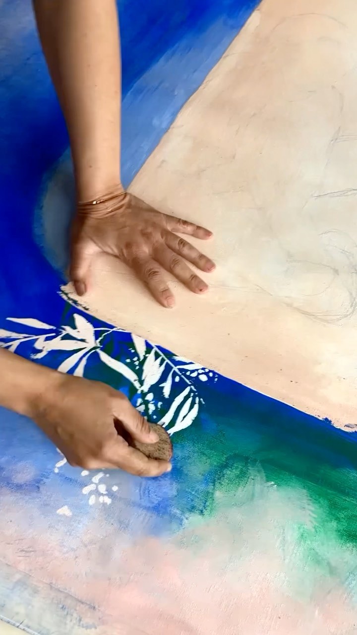 Studio vibes...
.
.
.
#studiolife #happyplace #fromtidytobigmess #artprocess
#londonart #ukart #contemporarypainter #contemporarypaintings #contemporaryartists #assiabennani
#londonbasedartist #artistinlondon #moroccanartist