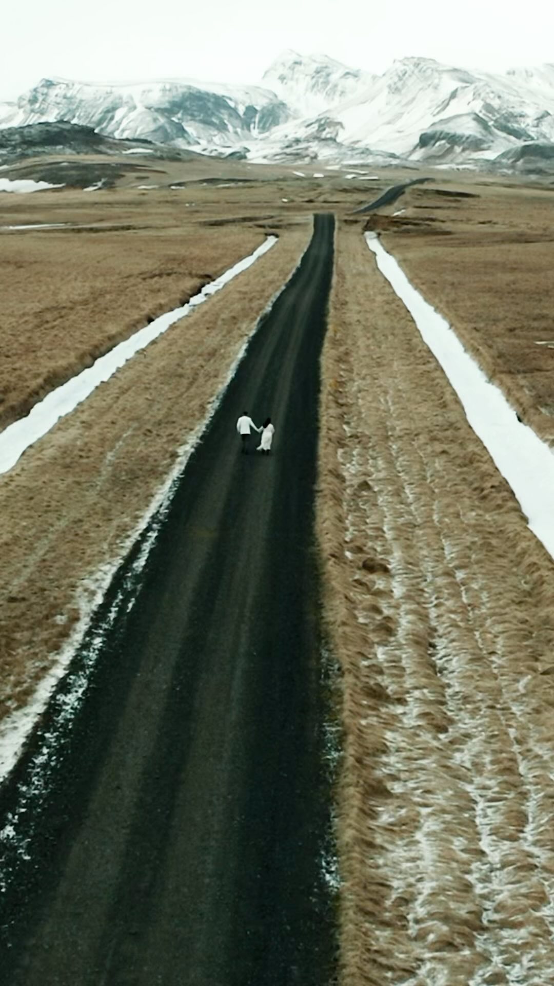 Jeschri and Cherry // Iceland - Pre Wedding Film
#prewedding #destinationwedding #iceland