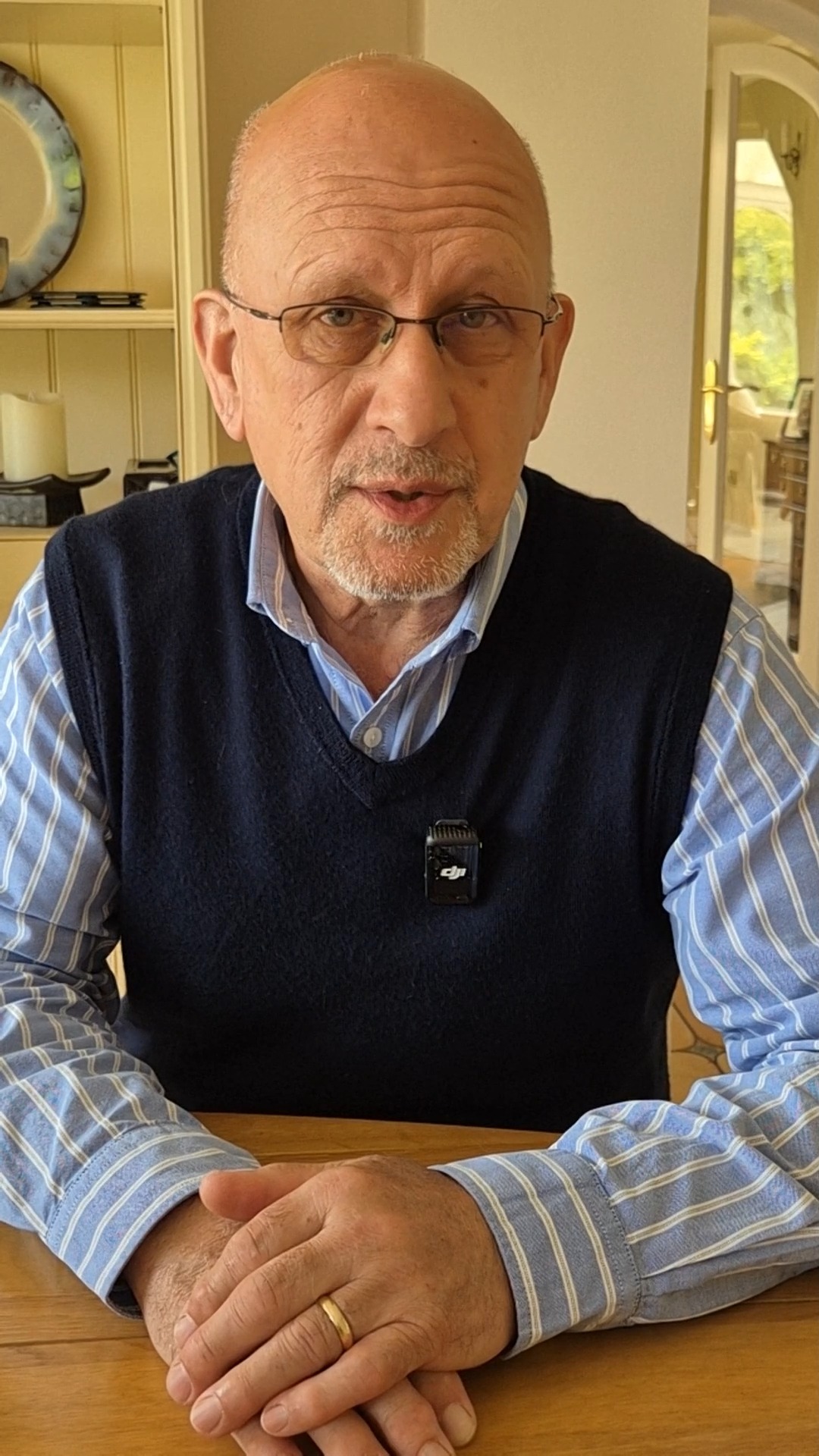 This video is about why using an Arriving in Style car is not just about transport to your wedding
#WeddingGoals #LuxuryRide #ArrivingInStyle #GoldenClassicCars #SayIDoInStyle #ReserveNow