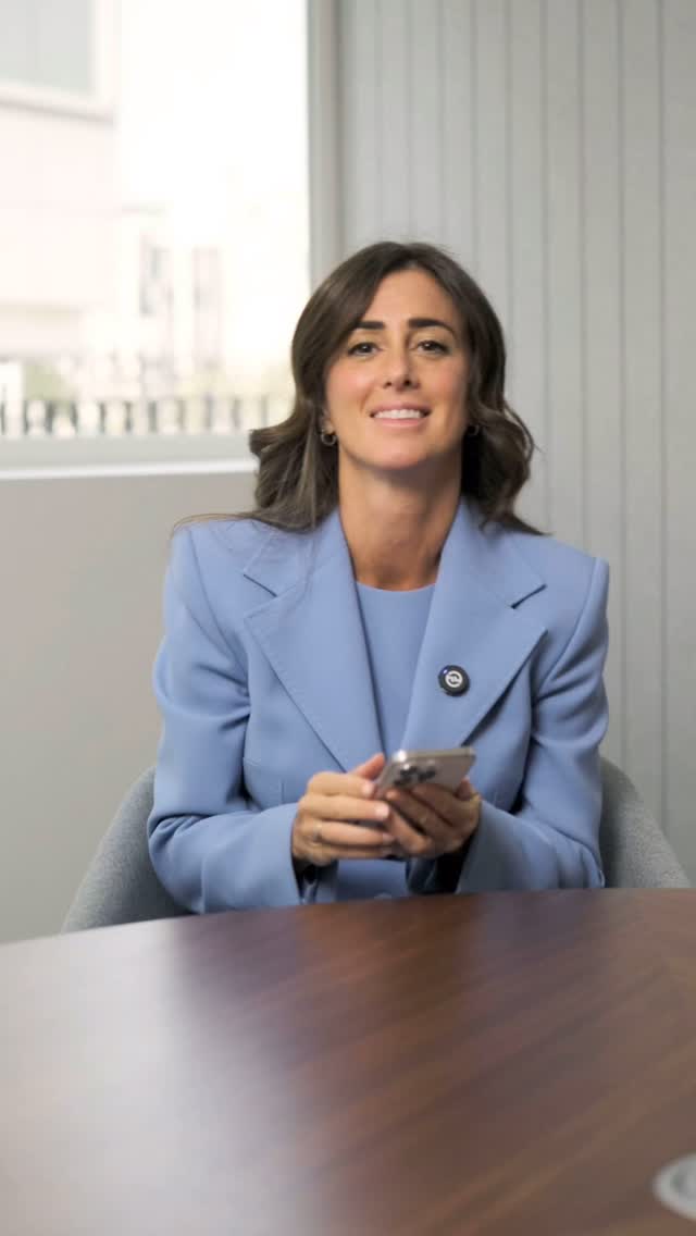 What are blue and red oceans?