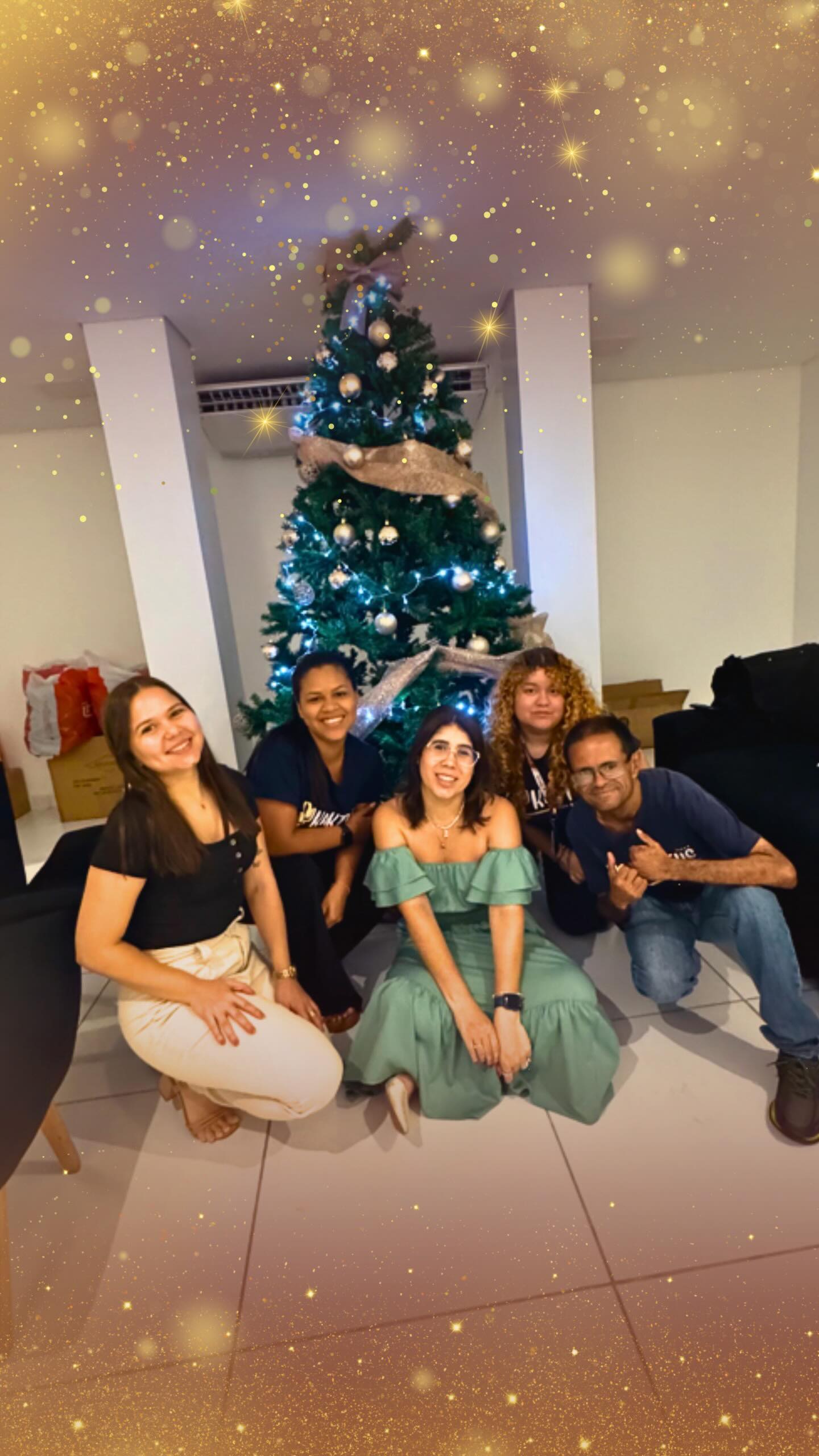 É tempo de festa e comemoração na Kaktus Eventos, e queremos compartilhar os detalhes com todos vocês, que tornaram este ano tão maravilhoso. 🌵🌟
Nós da Kaktus Eventos desejamos boas festas a todos!🌟
#natal #eventoscorporativos #marketing #organizaçãodeeventos #inovaçãoemeventos #kaktuseventos #sucessonoseventos #christmas