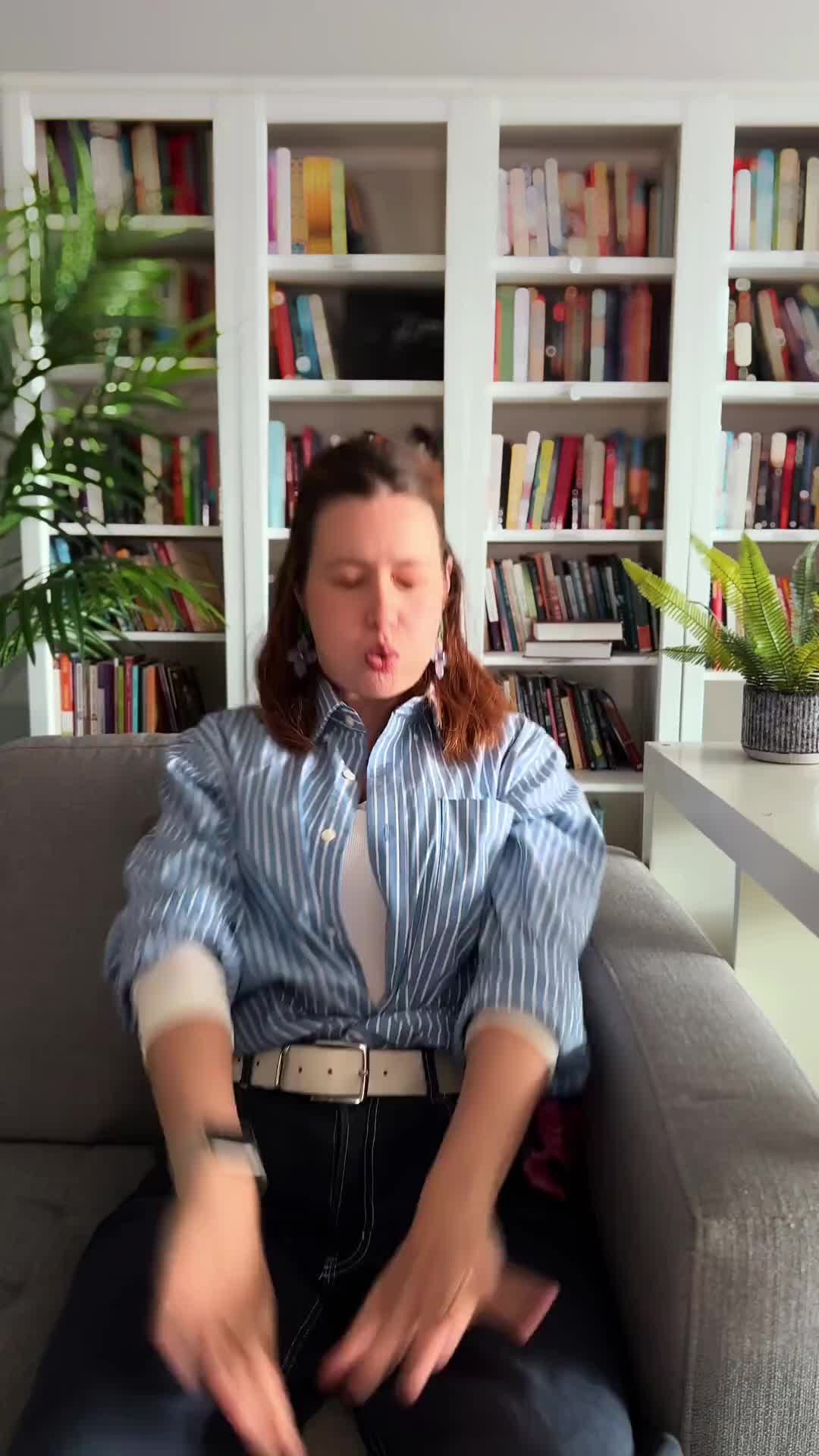 Join our exploration of creativity! 🌟 From Frederick Schiller's Apple Drawer to modern studies, see how inspiration strikes and take our survey on identity and creativity. Check out our description for our survey and help us further our research