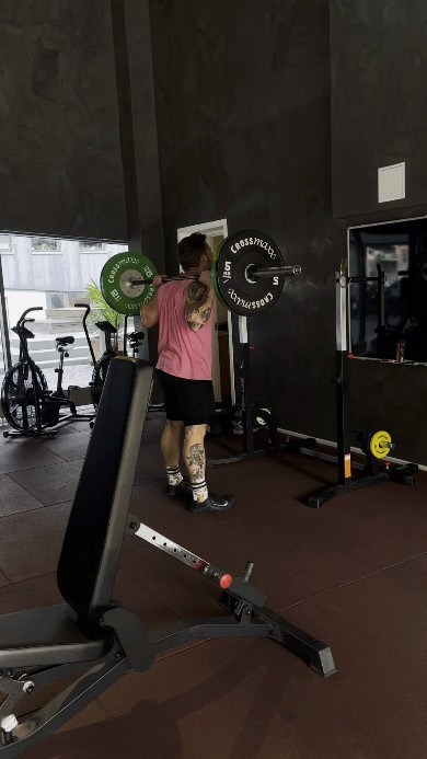 STUPID THINGS TO DO WITH YOUR FREE TIME NR. 247
200 SQUATS FOR TIME @ 50kgs